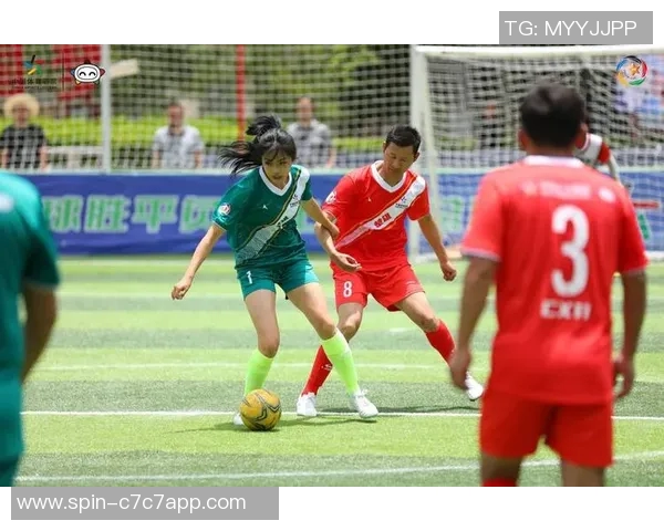 探索Kipsta足球F500的卓越性能与技术优势，助力你的足球梦想实现